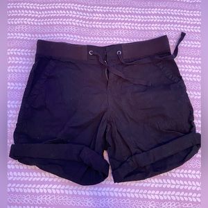 black shorts NEVER WORN